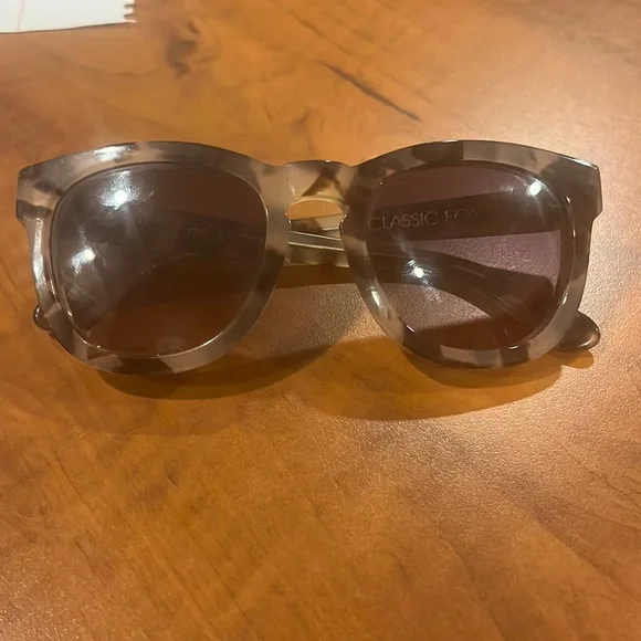 WILDFOX COUTURE BROWN TORTOISE SHELL SUNGLASSES Wildfox Sunset Sunglasses Tortoise Brown | eBay main image 3